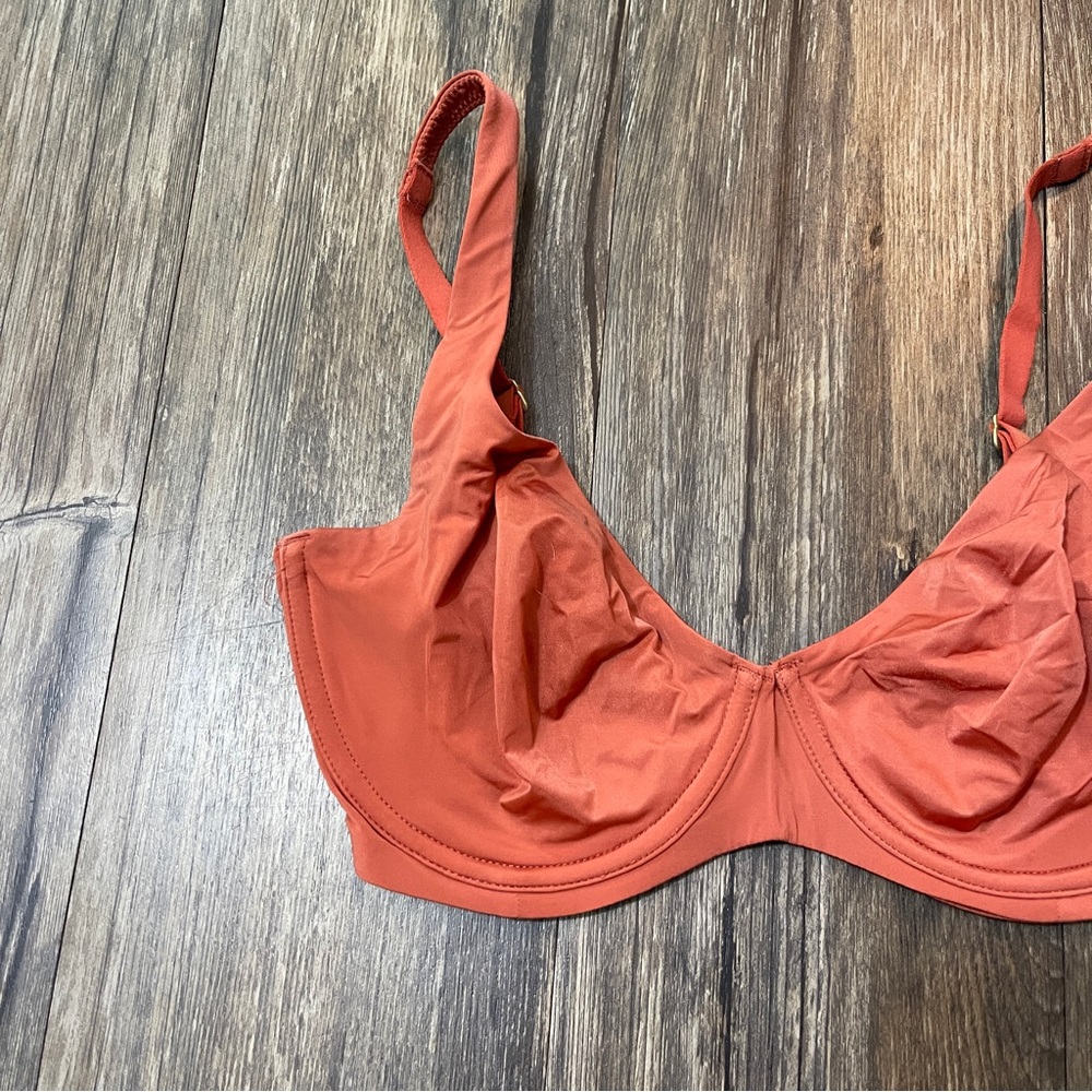 CUUP The Scoop Micro Bra Sz 30F *NWOT* - Picture 3 of 6